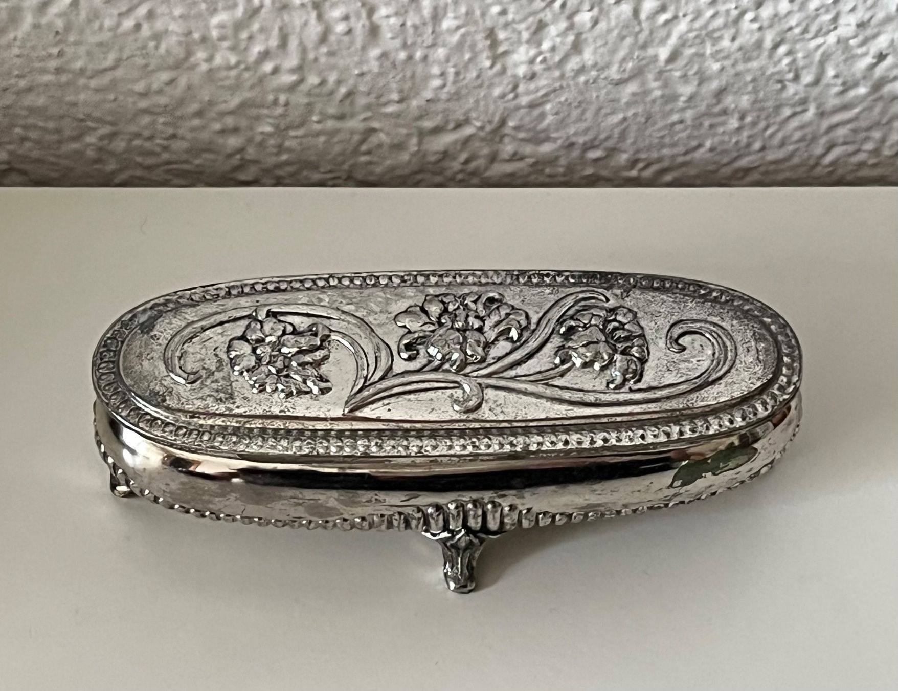 Cassapanche: Schmuck Schatulle / Box antik jugenstil – Usato da Kirchleerau venduto da Piroska05 1