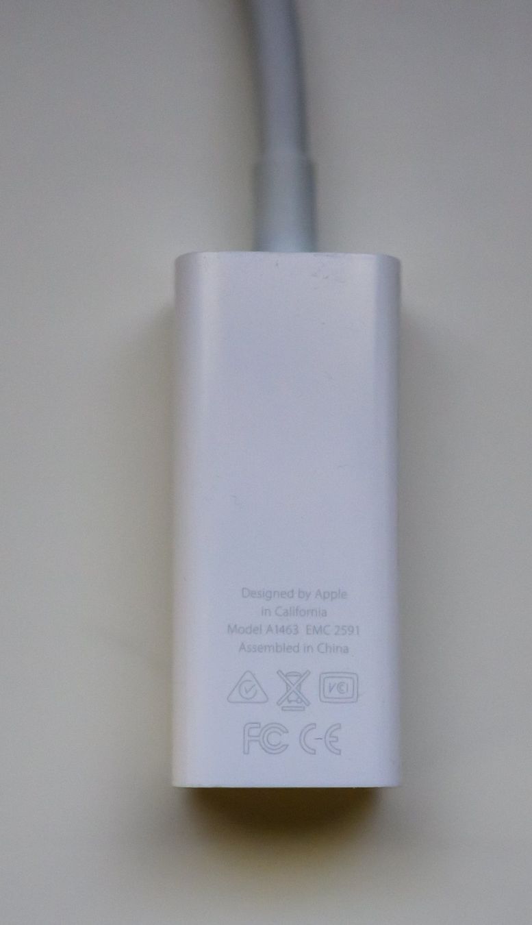 Laufwerke & Adapter: Apple Adapter A1463 (Thunderbolt 2 auf Firewire) – Gebraucht aus Chur von Mcama 1