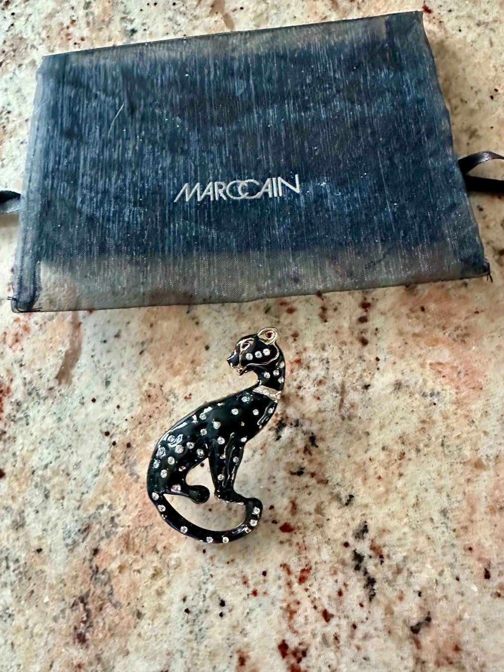 Marc Cain Spille & Fermagli: MARC CAIN - Black Panther Brosche – Nuovo e nell'imballaggio originale da Spreitenbach venduto da Jessy8 1