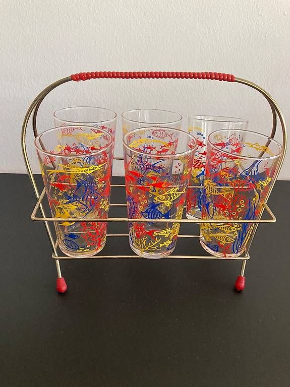 Gläser: Gläserhalter mit Gläsern, Vintage – Gebraucht aus Winterthur von Floraundfauna