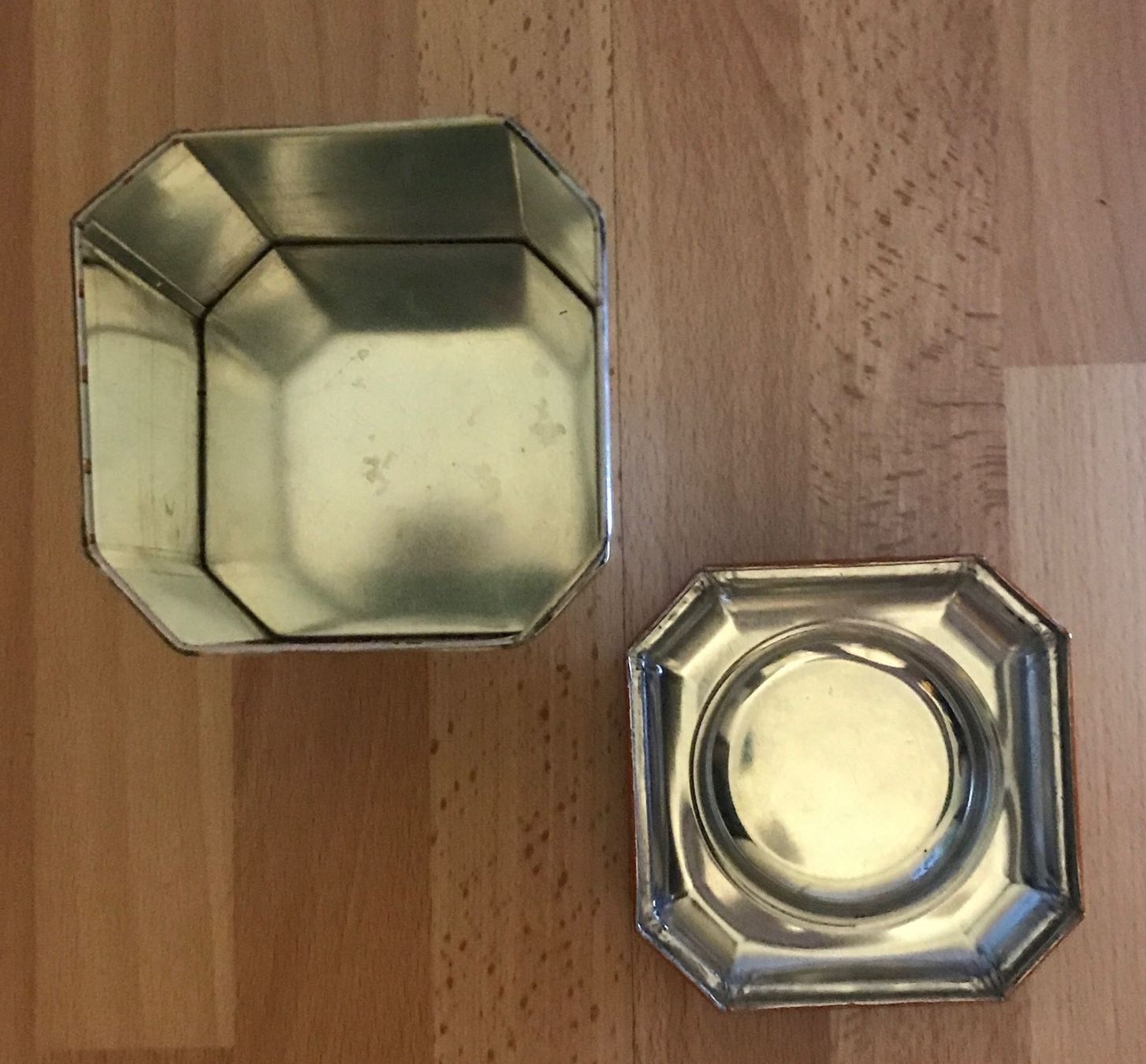Altro per la casa: Guetzlibüchse Güetzibox – Usato da Ennetmoos venduto da Tabakfrei 1
