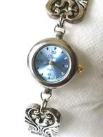 Silbernes Armband mit Uhr