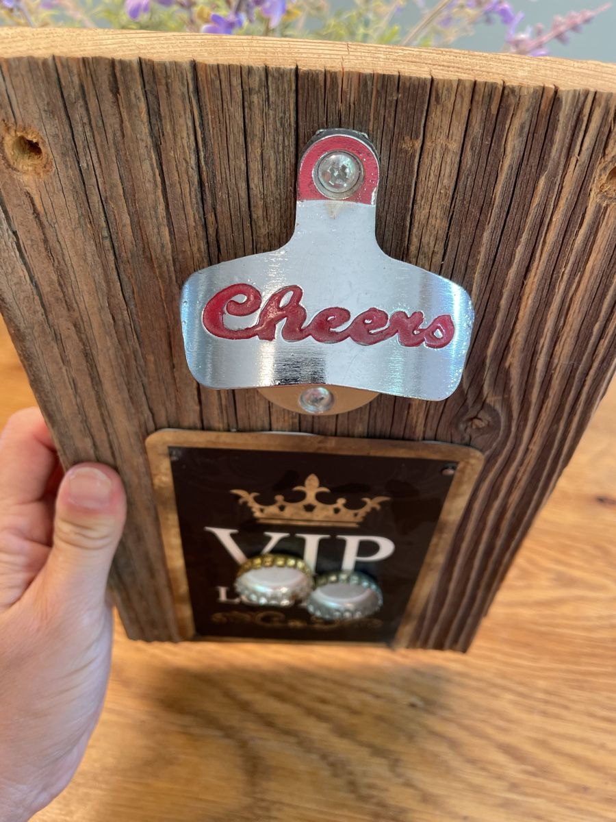 Tutte le decorazioni: Flaschenöffner Holz Deko VIP Lounge – Usato da Niederbüren venduto da poschti 6