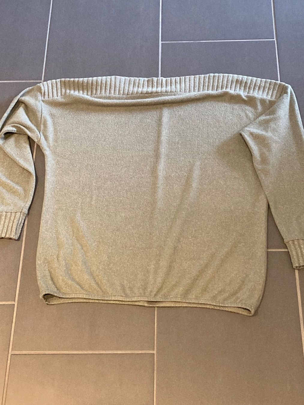 Esprit Maglioni & Felpe: 2 edle warmen Esprit + TomTailor Damenpullover - Grösse L  ! – Usato da Chur venduto da Hermes421 2