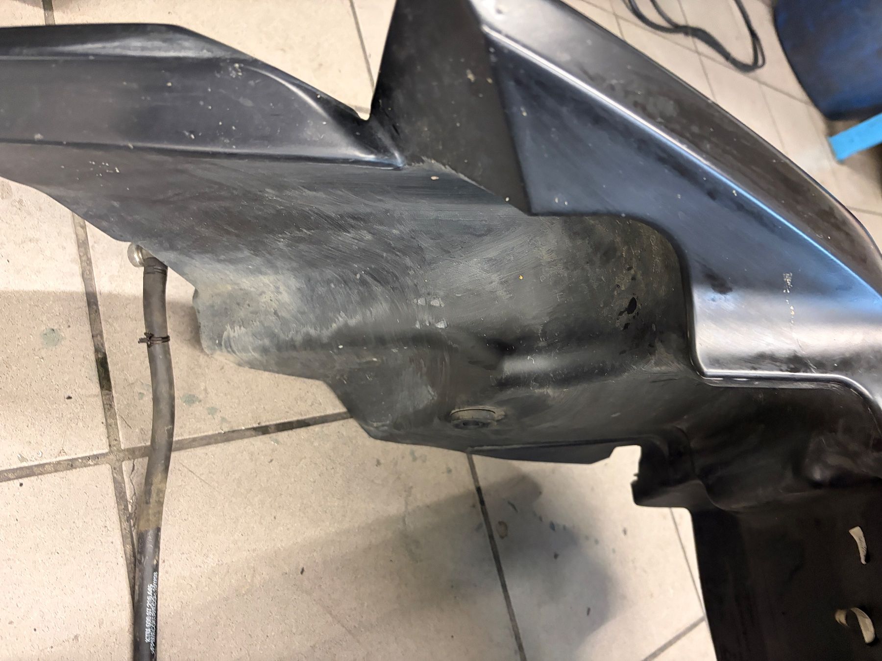 KTM Tutti i ricambio per moto: KTM 990 Supermoto Tank – Usato da Neuhausen venduto da Jeff. 5