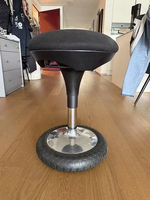 Tabourets: Bürohocker  – D'occasion à Schlieren par Jule_z 1
