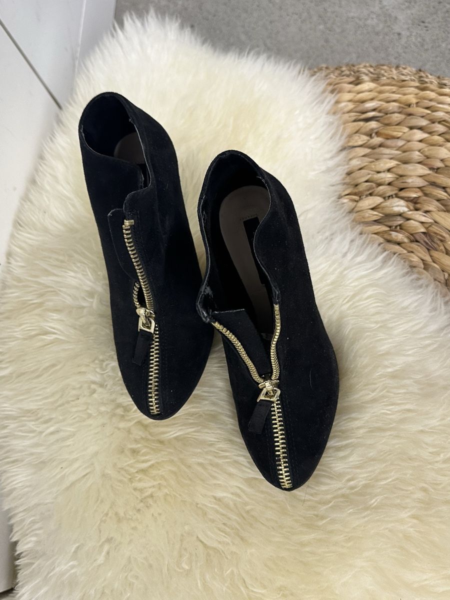 Scarpe da donna: Zara Basic Black Suede Heeled Ankle Boots, Size 37 – Usato da Zürich venduto da Jocki02 2