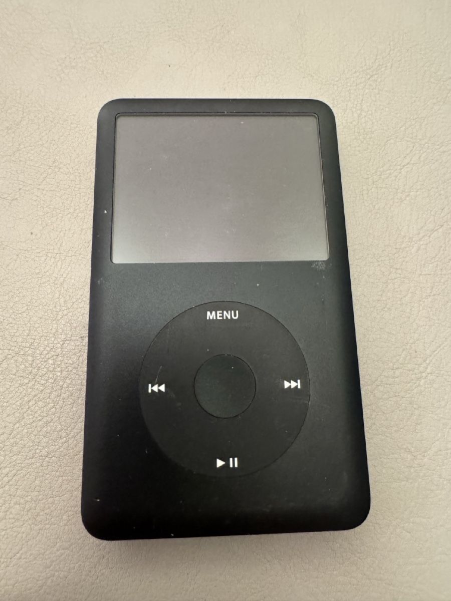 Apple Lettore multimediale portatile: Apple iPod Classic – Usato da Adliswil venduto da Busys