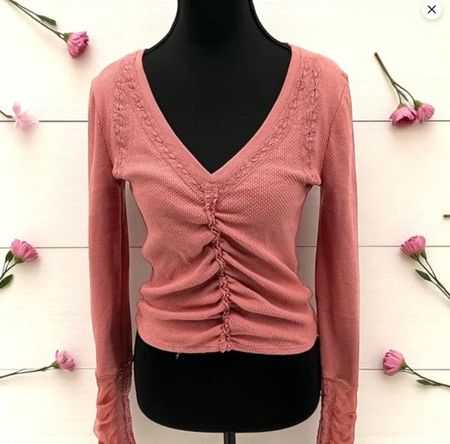 NEU Free People Thermo Shirt mit Spitzen S zu Nile Odd Molly