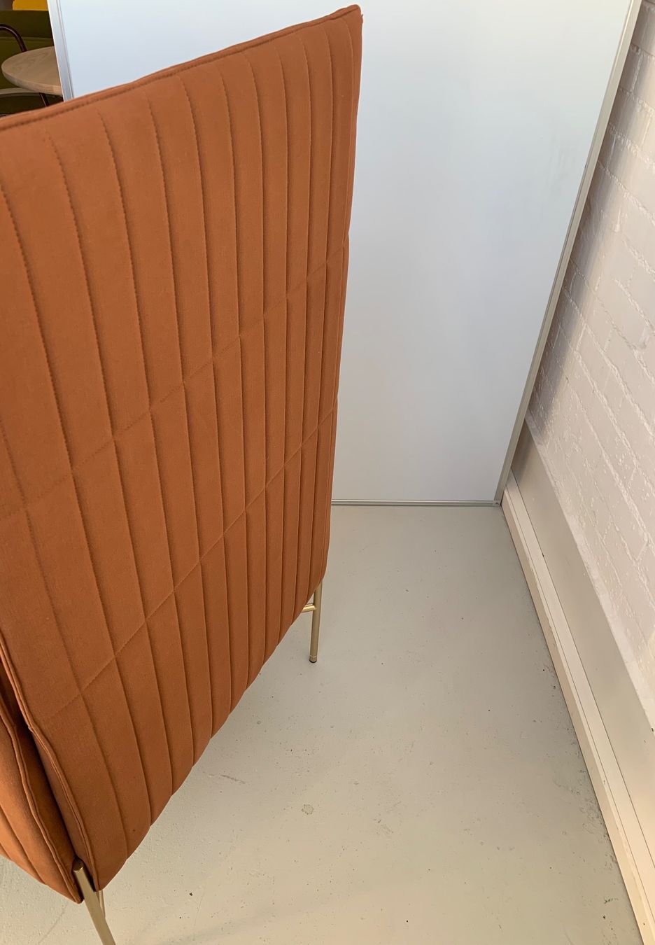 Poltrone: Sitzsystem / Raumtrenner Chill-Out High von Tacchini – Usato da Bern venduto da Fraeuleinhonig 7