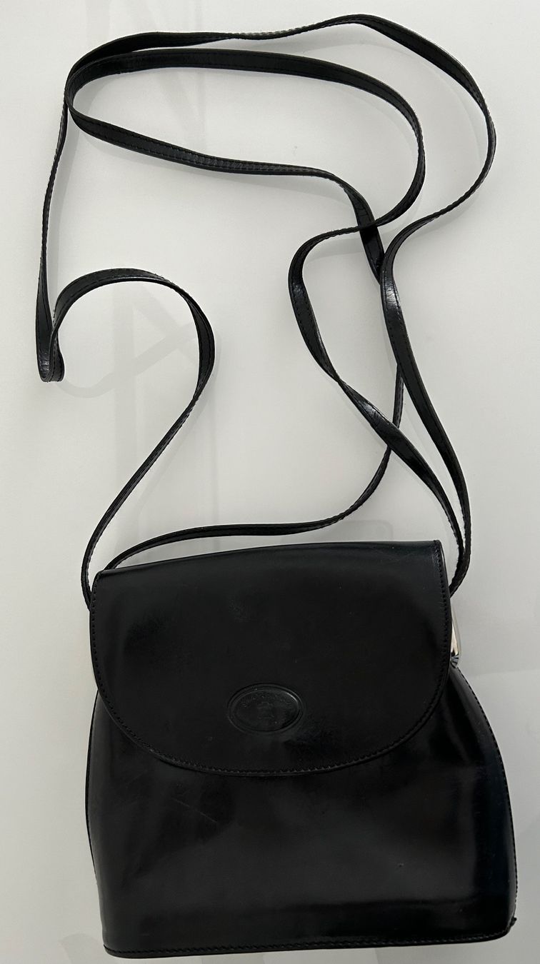 Borse da donna: Schwarze Ledertasche – Usato da Horn venduto da Resvi 1