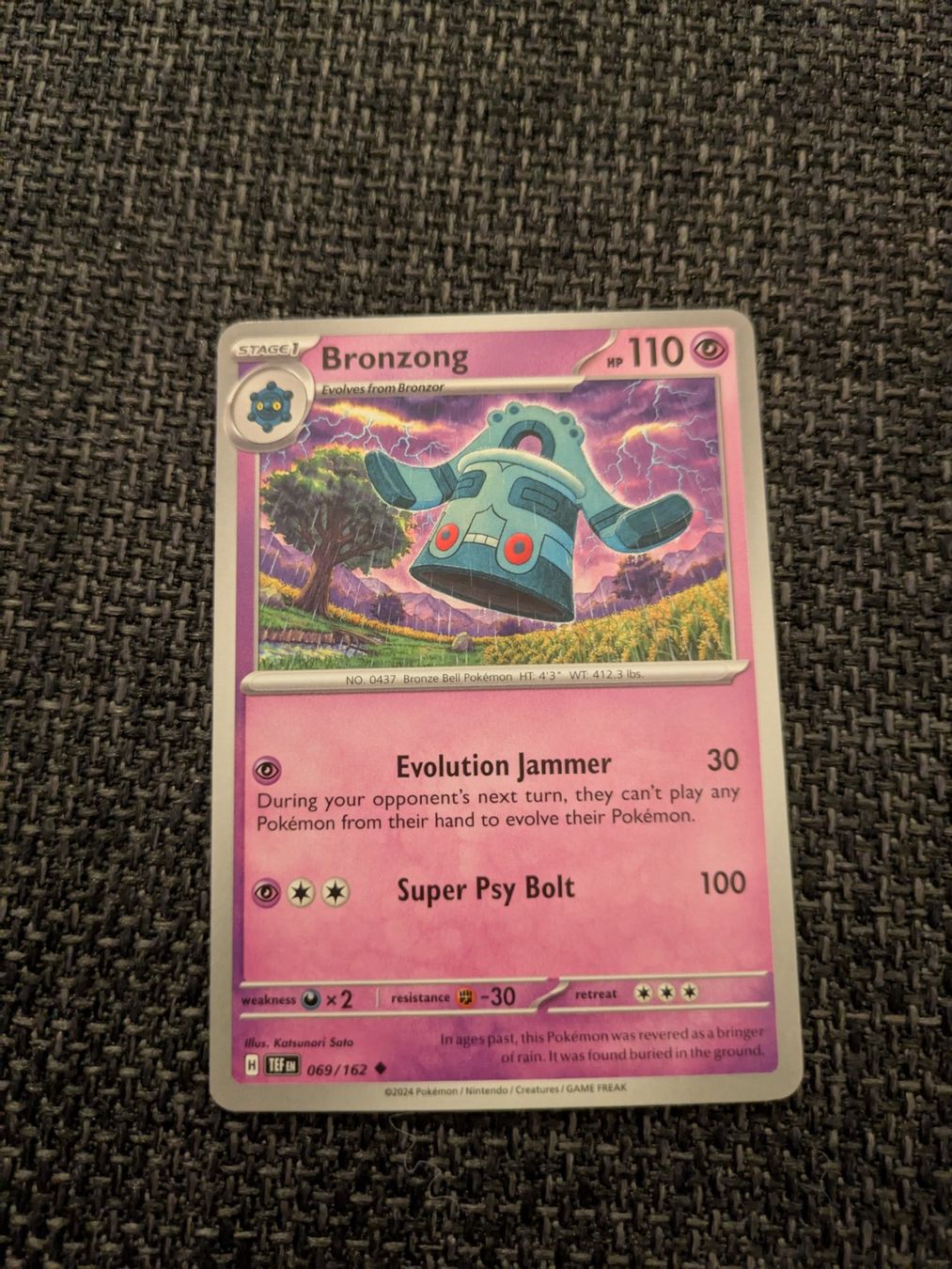 Pokémon Carte collezionabili: BRONZONG, TEMPORAL FORCES, TEF69, UNC, 2024, ENG, NM/MT – Usato da Losone venduto da AlpineLayer