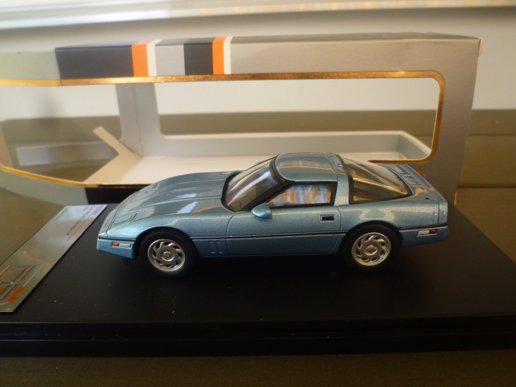 Chevrolet Modellini d'auto: Chevrolet Corvette C4 (1984) – Nuovo e nell'imballaggio originale da Flawil venduto da Imperiosud 3