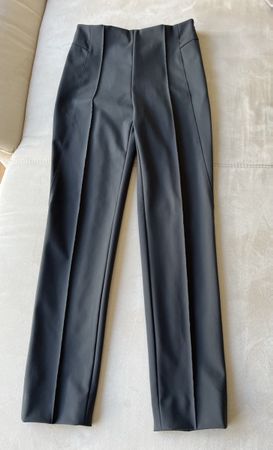 Hose Escada Gr.32 (XS)