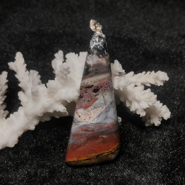 Ciondoli: Opalisiertes verst. Holz Anhänger – Nuovo e nell'imballaggio originale da Walenstadt venduto da vkt_qc8d