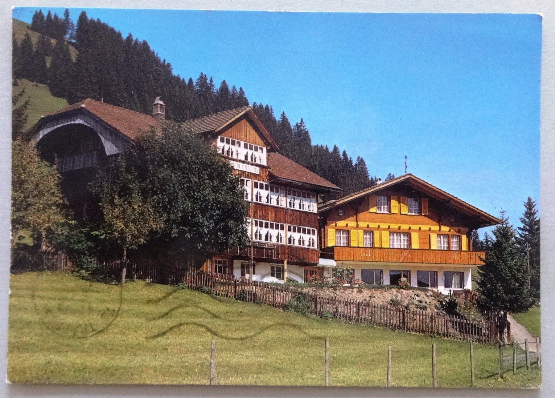 Cartoline postali: Ferienheim Alpenflora, Adelboden – Difettoso da Fétigny venduto da Billy2miny