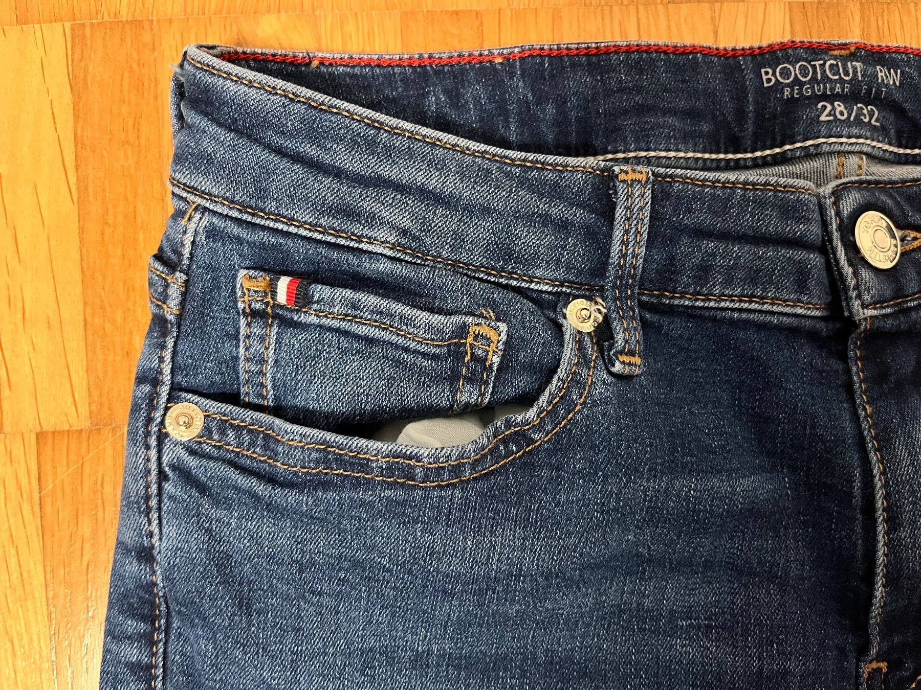 Tommy Hilfiger Jeans: Tommy Hilfiger Jeans Damen 28/32 – Nuovo (secondo la descrizione) da Jona venduto da Good_luck_ 3