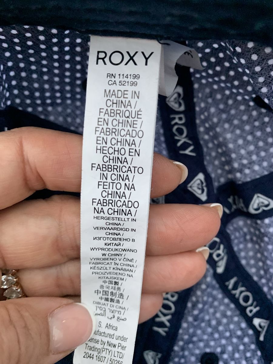 Roxy Chapeaux, bonnets & casquettes: Cap Kappe Sonnenhut, Surfercap Roxy dunkelblau – Neuf (Voir description) à Bühler par Princess2016 5