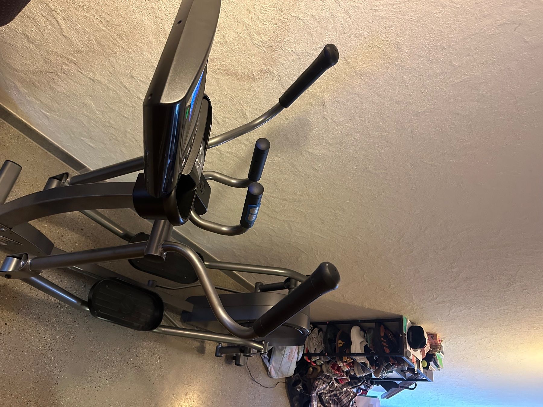 Life Fitness Vélos d'appartement: Life Fitness E1 Crosstrainer – D'occasion à Mettmenstetten par vad_57p2 3