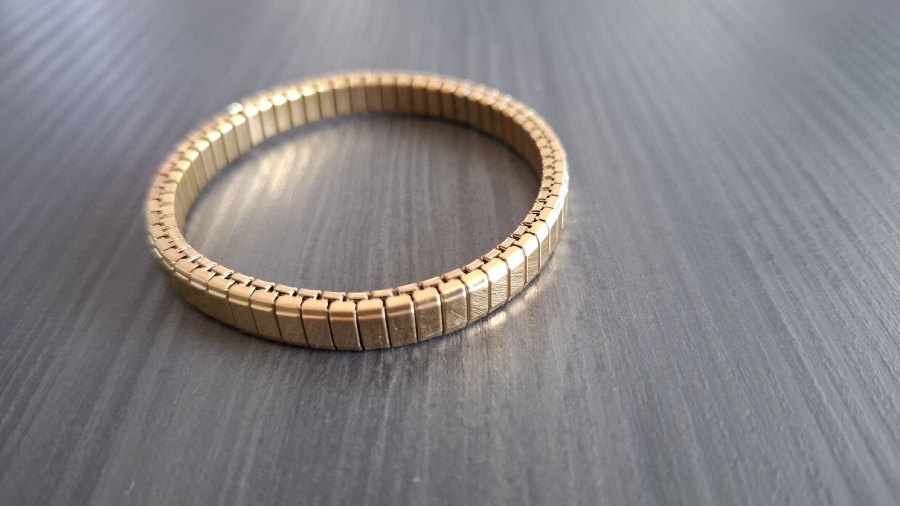 Bracciali & Braccialetti: Goldiges Edelstahl Armband – Nuovo (secondo la descrizione) da Rickenbach b. Wil venduto da VeryLovelyThings