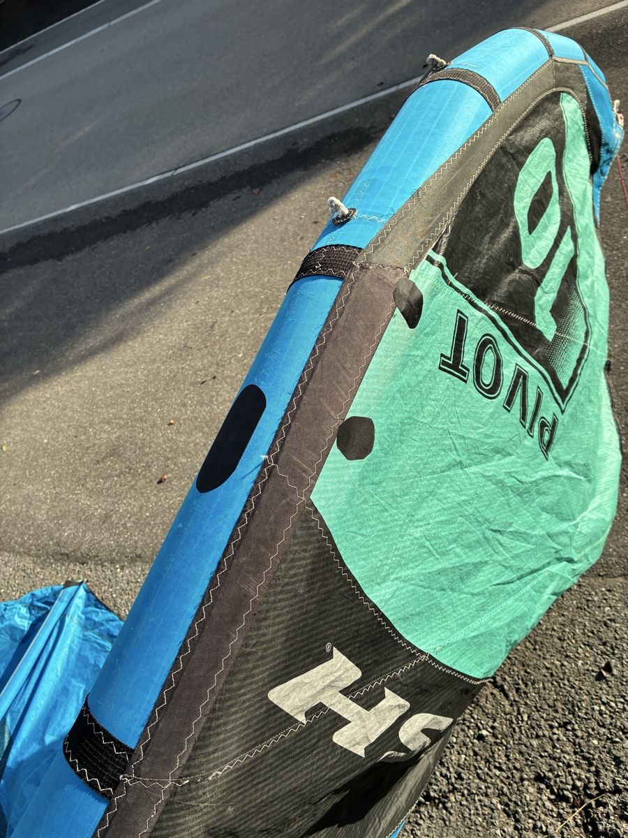 Naish Aquilone: Naish Pivot 10qm Kite – Usato da Oberägeri venduto da baetti1 6