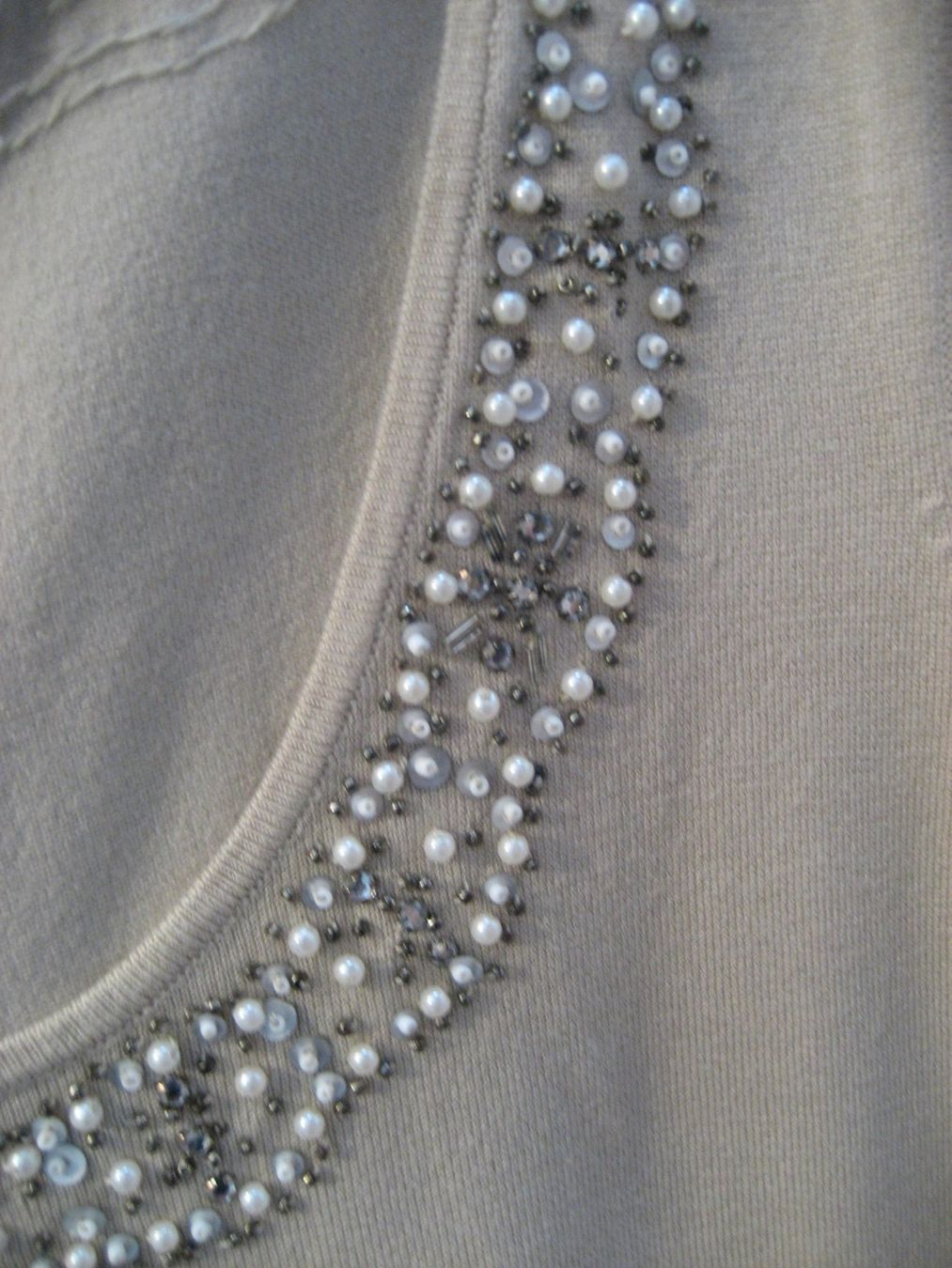 Top: Lot 3 tops taille L – Usato da Delémont venduto da marryb 1