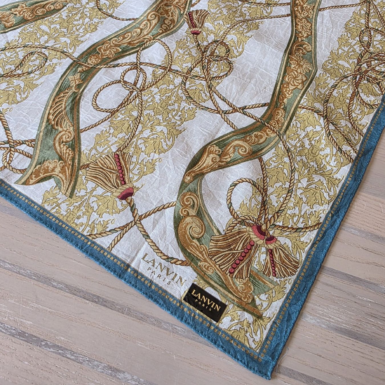 Lanvin Foulard & Sciarpe: LANVIN Paris Baumwolltuch 50x50 cm – Nuovo (secondo la descrizione) da Zürich venduto da LIMAR 2