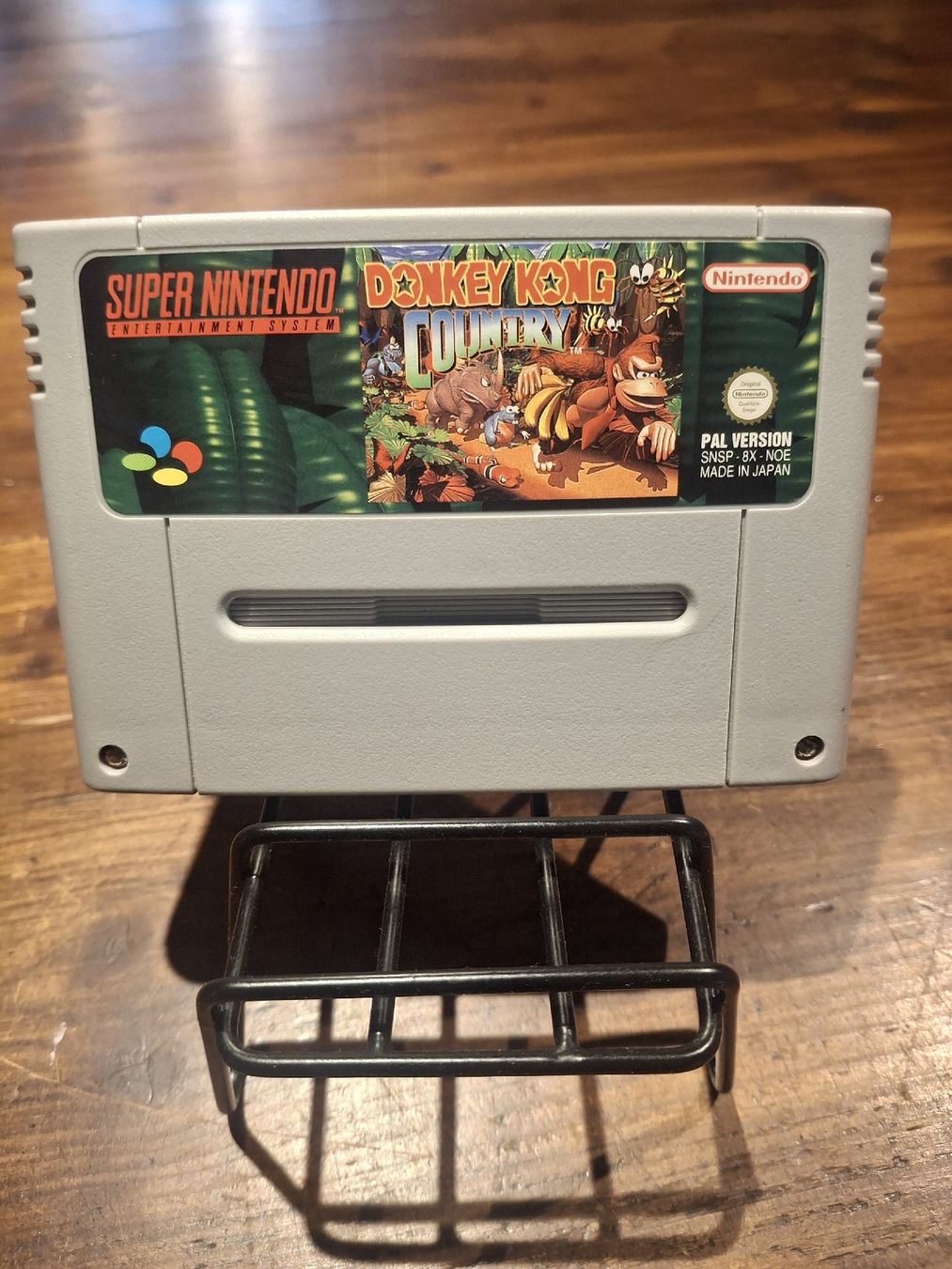 Giochi: Super Nintendo Donkey Kong Country PAL Version – Usato da Heimenschwand venduto da fahrni01