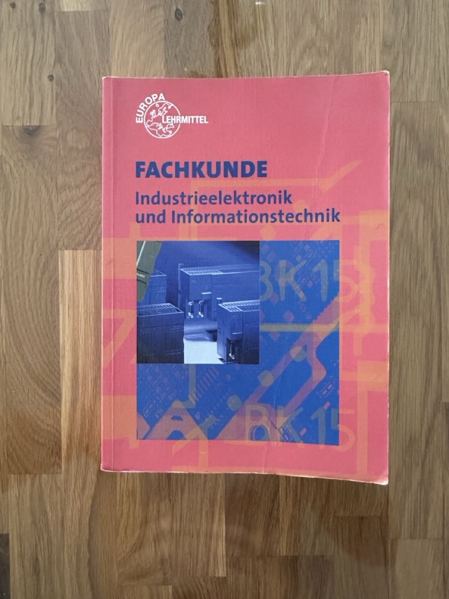 Libri: Fachkunde Industrieelektronik und Informationstechnik Buch – Nuovo (secondo la descrizione) da Ettingen venduto da fema_04
