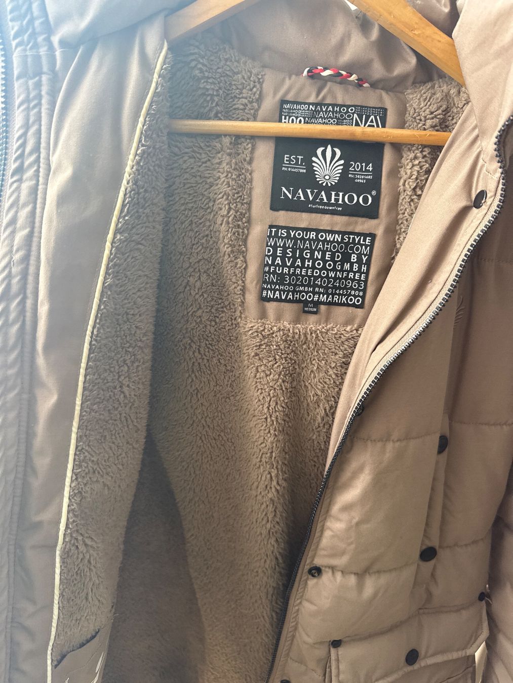 Jacken: Navahoo size M – Neu (gemäss Beschreibung) aus Wohlen AG von ara_79pp 1