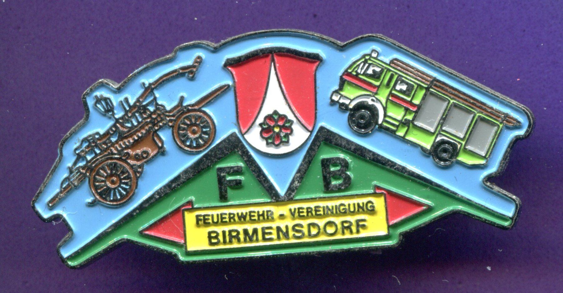 Placchette & Badge: Feuerwehrauto  BIRMENSDORF – Usato da Winterthur venduto da Sammleroase