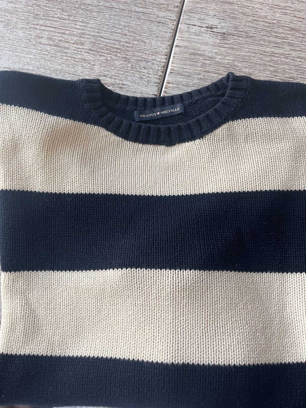 Brandy Melville Pullover & Sweatshirts: Brandy Melville oversize cotton pullover – Gebraucht aus Rüschlikon von ant_5v7g 3