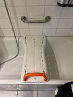 Praktischer Duschsitz für Badewanne
