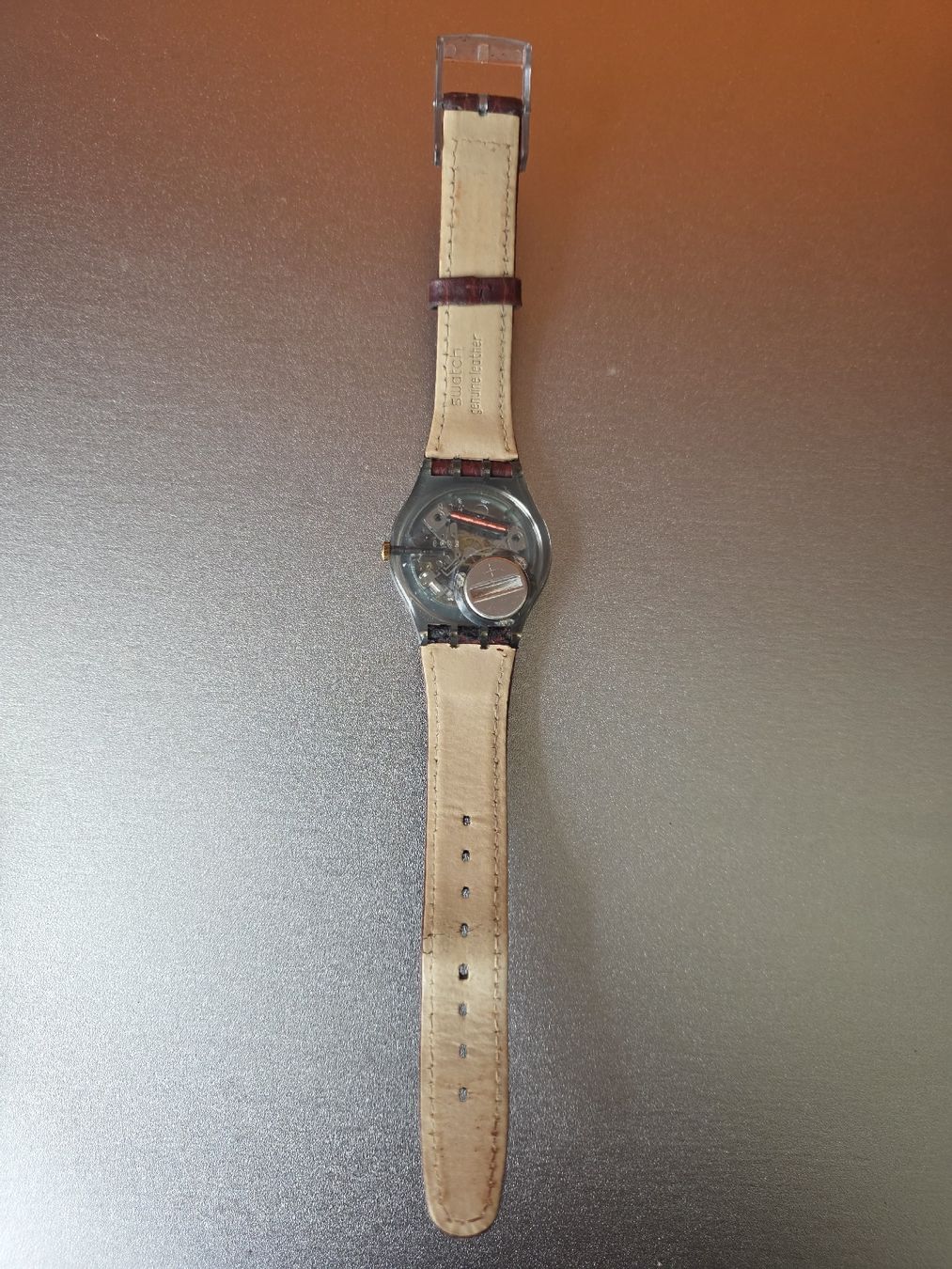Swatch Orologi: Swatch Vintage mit Lederarmband – Usato da Oftringen venduto da Nicopass 2