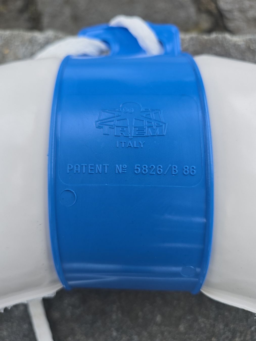 Bouées: Rettungsring ORCA Marke Trem Grösse 57cm – D'occasion à Bassersdorf par kobus 3