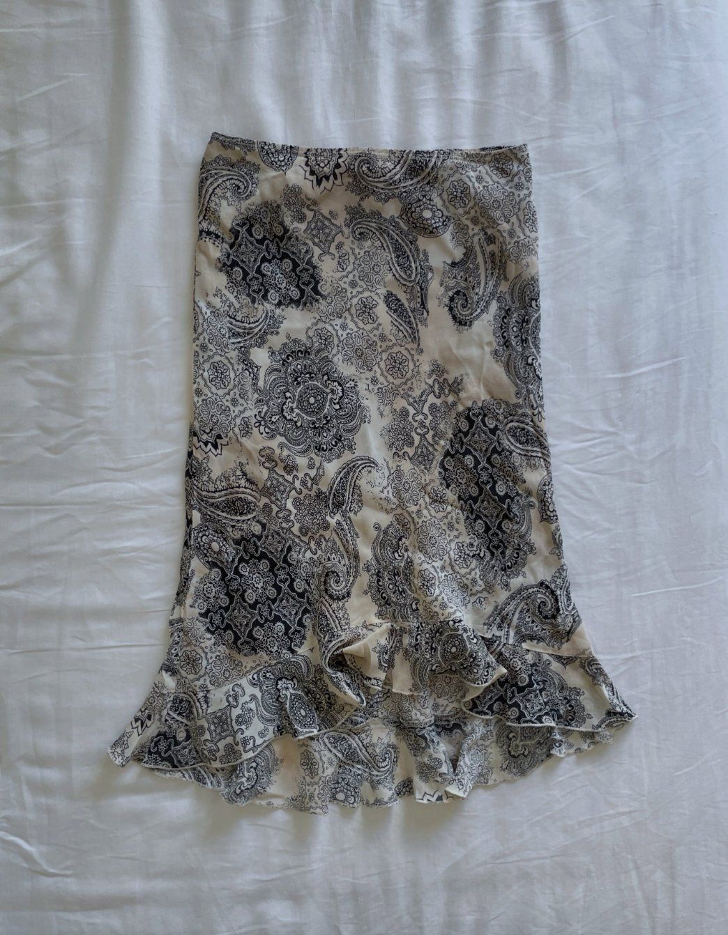 Pimkie Gonne: Paisley Print Ruffle Midi Skirt – Usato da Genève venduto da toandfrom 1