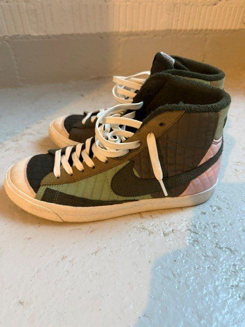 Nike Scarpe da uomo: Nike Blazer Mid 77 Premium, Gr. 40 – Usato da Bern venduto da howi72 2