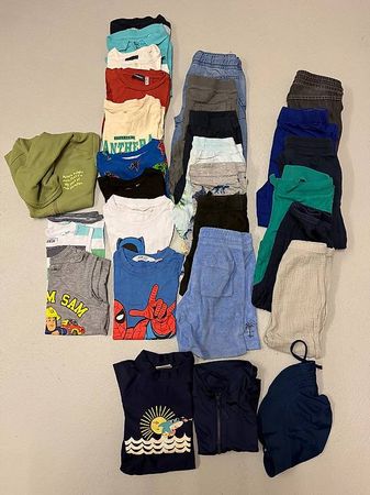 Grosses Jungs Sommer Kleiderpaket (29-teilig)  Gr. 110/116