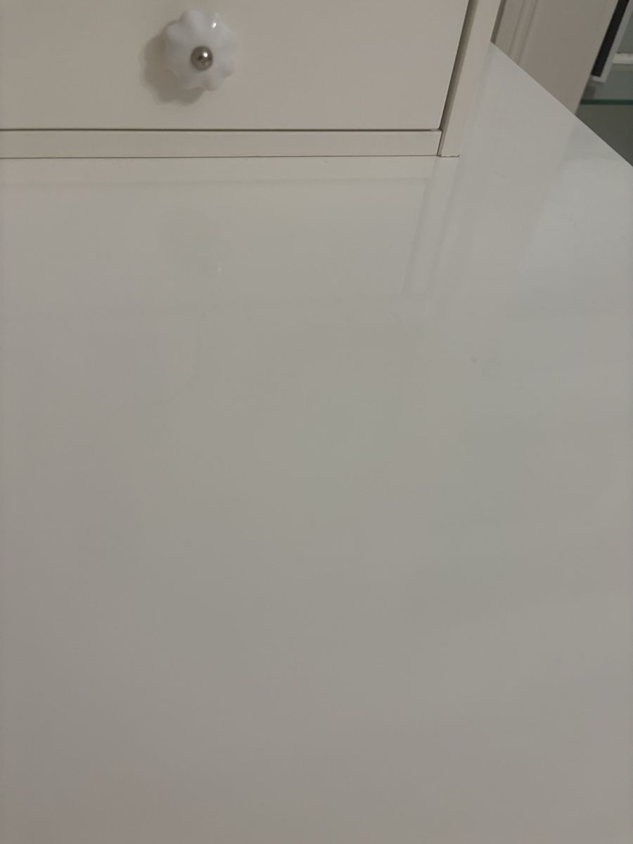 Cassettiere: Weisse IKEA Kommode mit Spiegel Top Zustand – Usato da Gerlafingen venduto da Claudia24 4