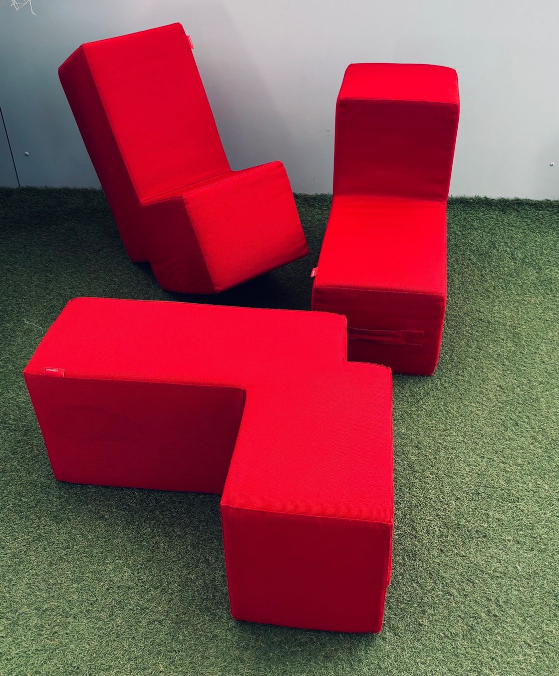 Sessel: 3 Rote Lümmel zu verkaufen / Designsitzmöbel – Gebraucht aus Sissach von swxx5