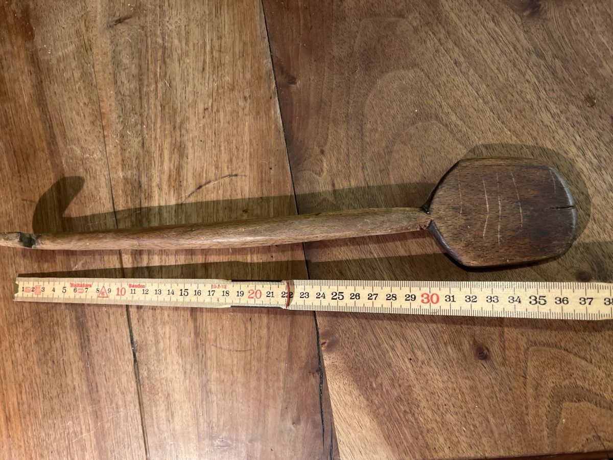 Articoli in legno: antike handgeschnitzte Kelle aus hartem Holz – Usato da Wila venduto da Fritz-Wila 2