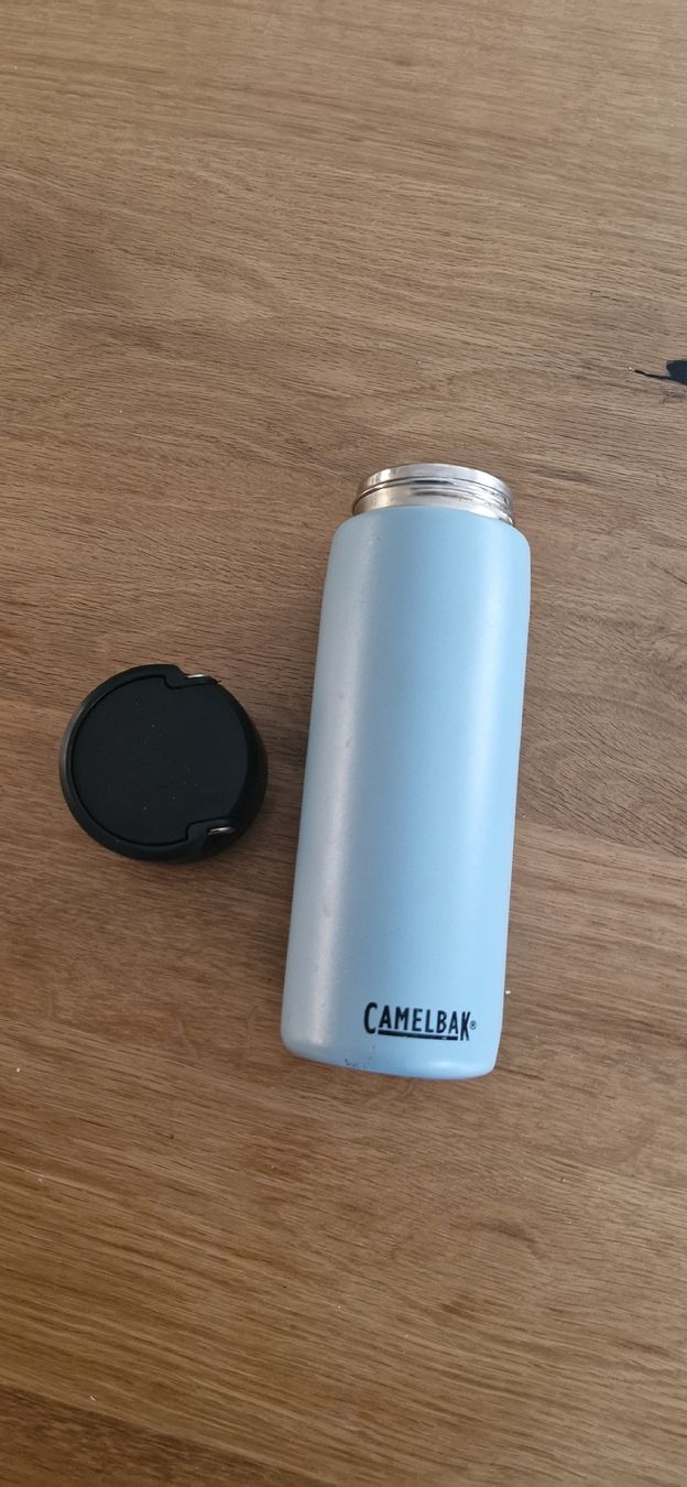 Camelbak Gourdes & Thermos: Camelbak - Thermoskanne – D'occasion à Bern par phi_8pwz