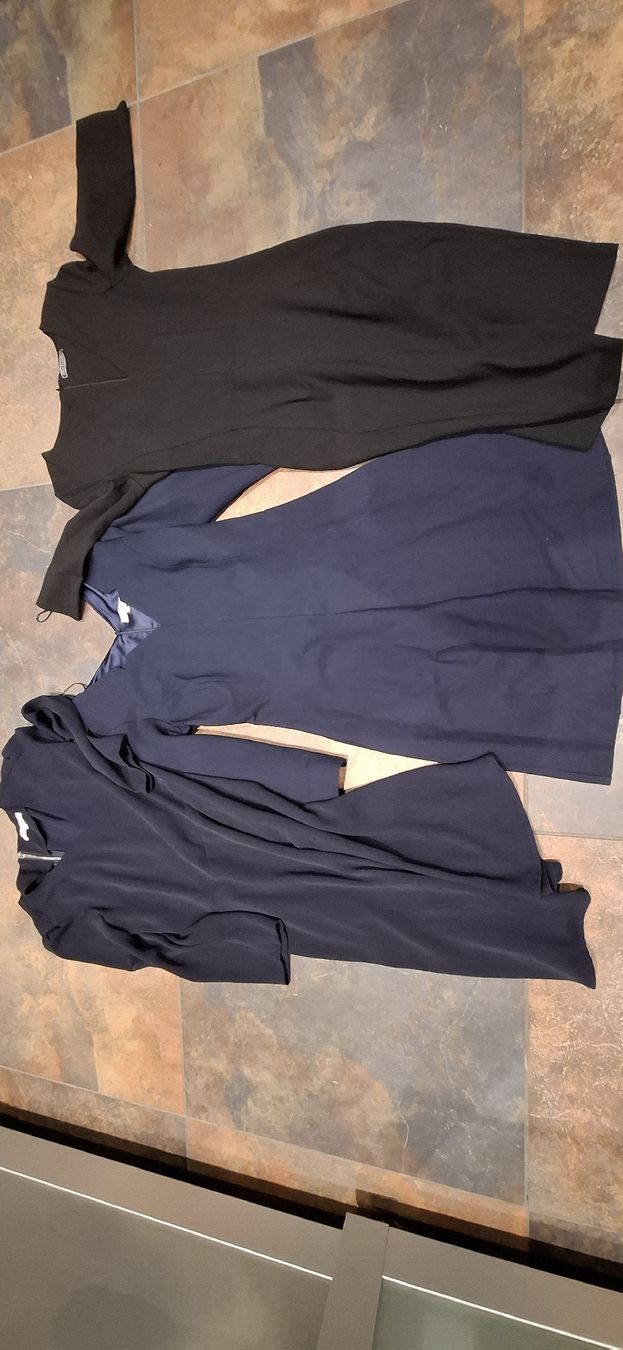 Lots de vêtements: 3 kleider Grösse 36/38 – D'occasion à Rheinfelden par tab_lys6