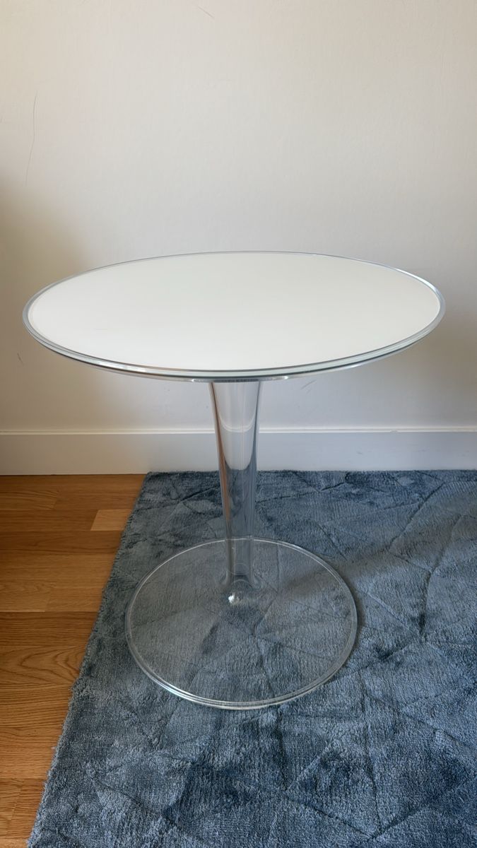 Nachttische: Kartell Table D’appoint Tip Top – Gebraucht aus Genève von cl2_d7hd