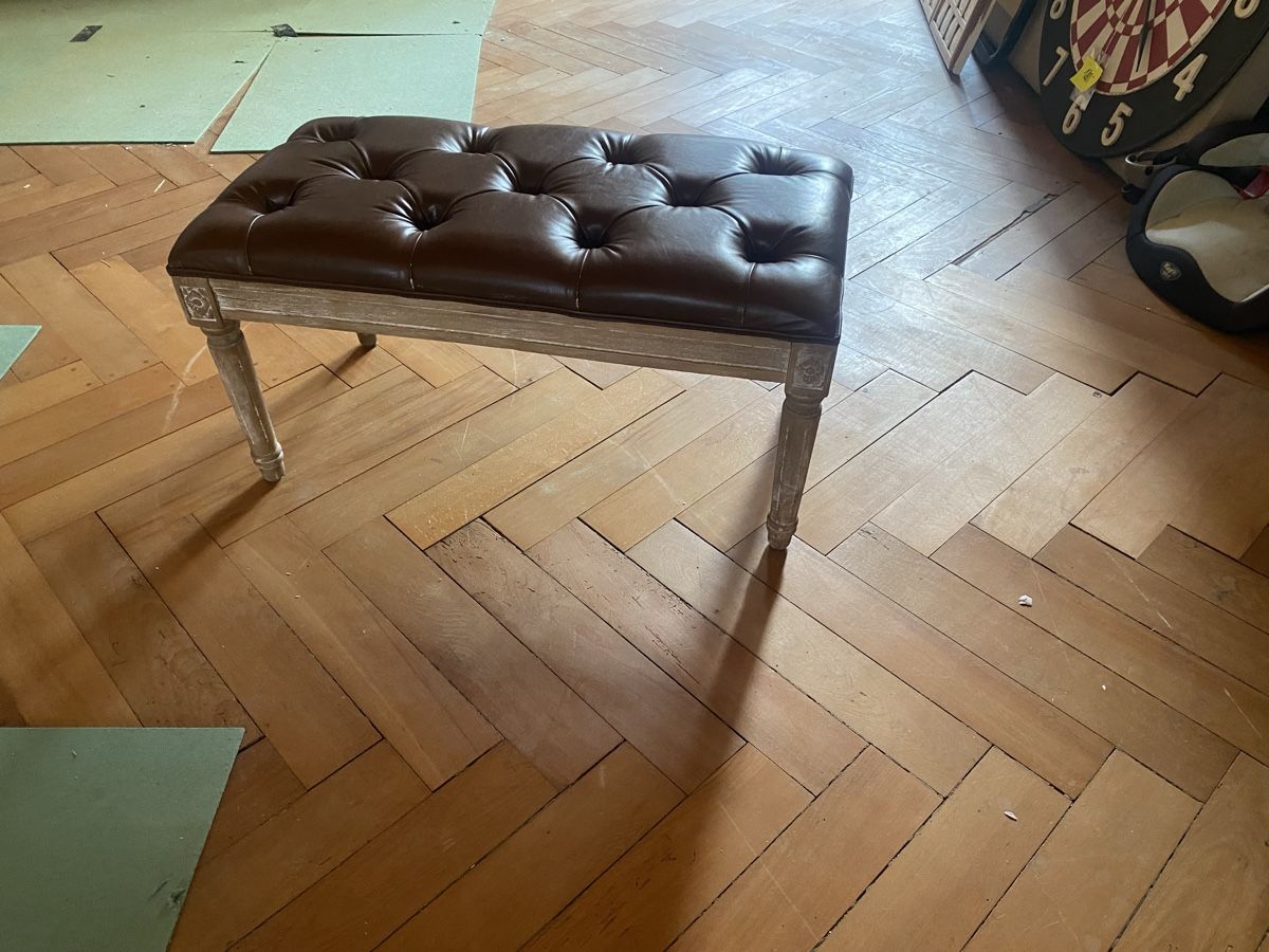 Kare Sgabelli: Hocker occasion von Kare – Usato da Ettingen venduto da inf_vhc7