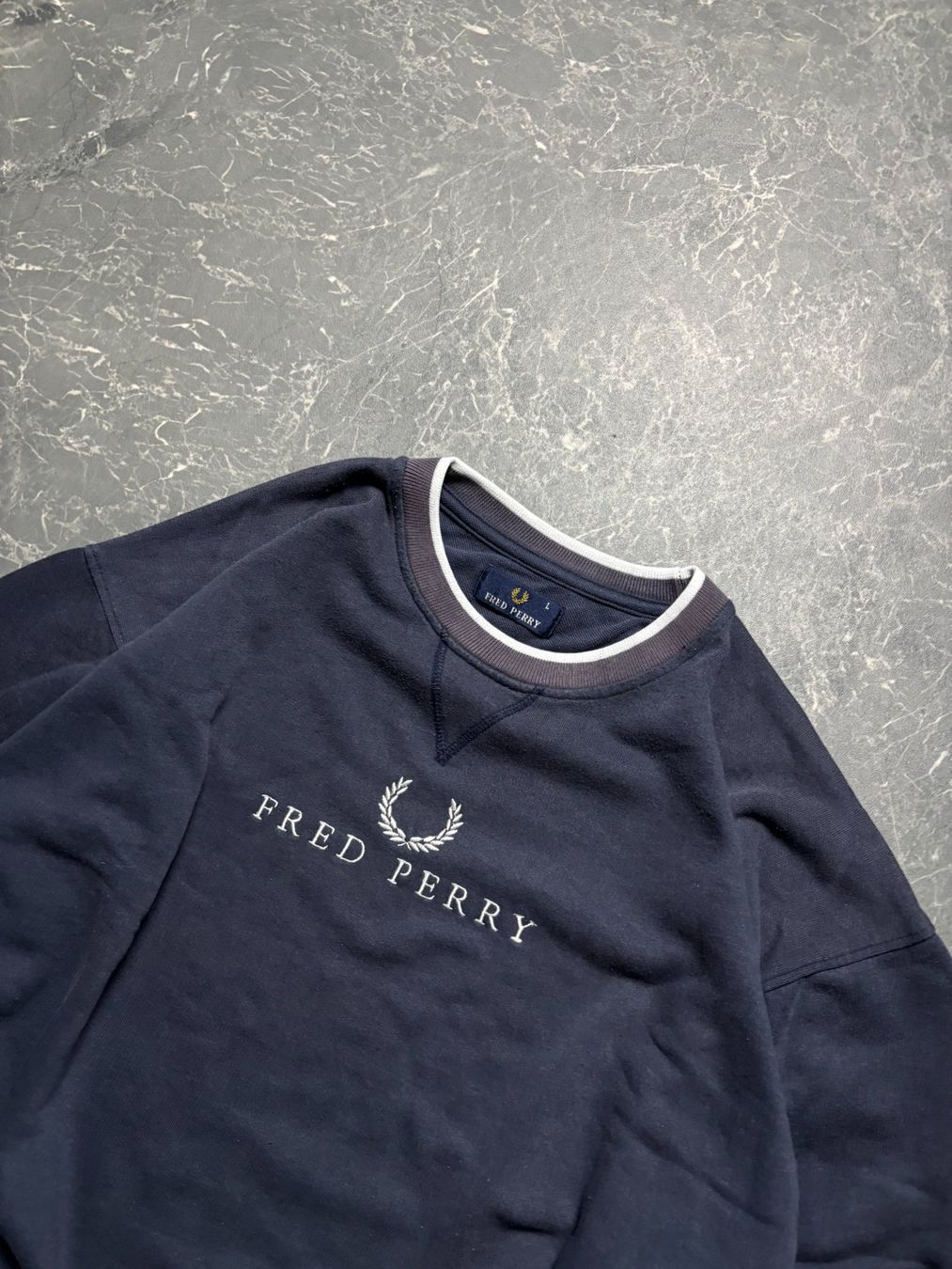 Fred Perry Pulls & Sweat-shirts: Vintage Fred Perry Pullover Sweater (M) – D'occasion à Orpund par ninetonone 1
