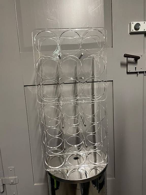 Étagères: Weingestell Plexiglas – D'occasion à Aarau par yan_h2cs 2