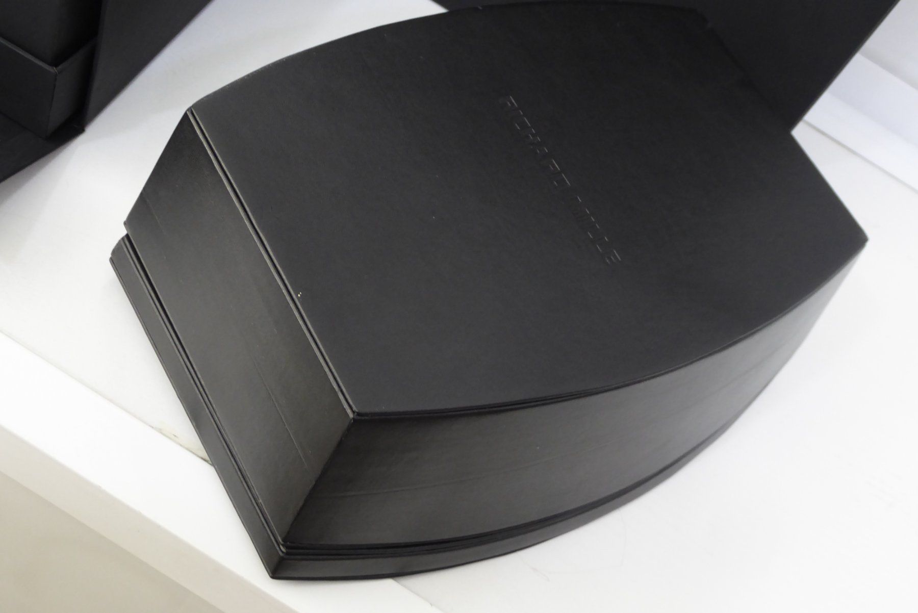 Richard Mille Boîtes de montres: Richard Mille box for watch – D'occasion à Geneve par adr_xk6n 1