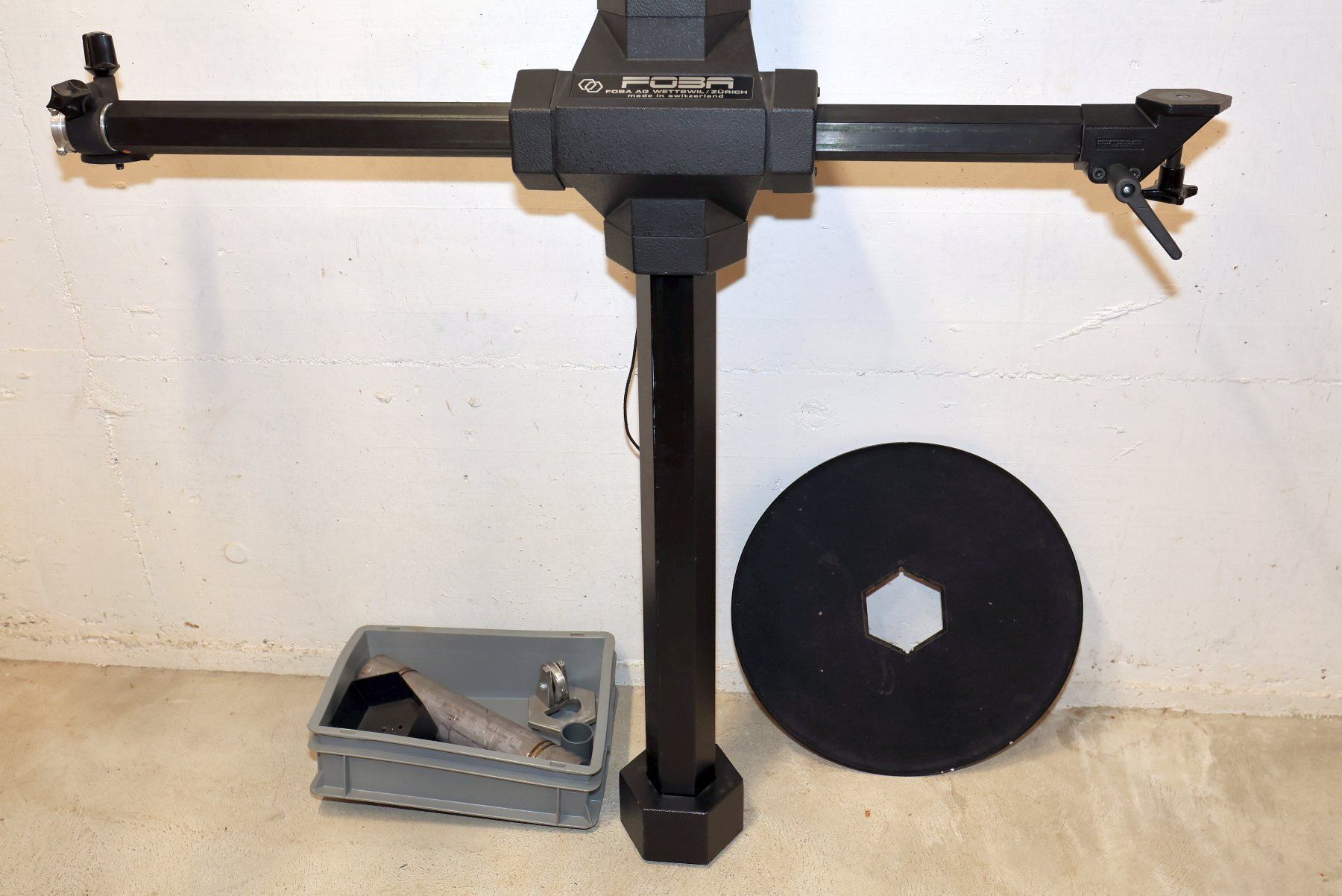 Foba Trépieds & Accessoires: Foba Studio Stativ ASABA für Sinar Grossformat – D'occasion à Zürich par dnk_nrd8 2