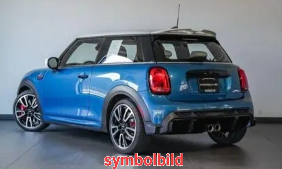 Autos: MINI John Cooper Works 101 Limousine blau  – Gebraucht aus Altstätten SG von Gogggi 8